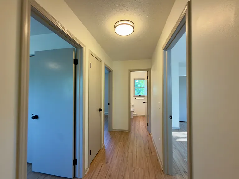 9976 Chamberlin Rd #1372SHARONBROOK — Photo 18