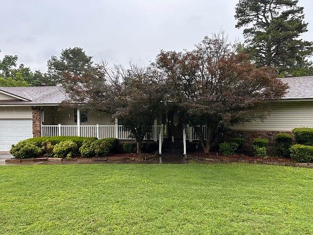 2nd image of 256 Meimerstorf Ln