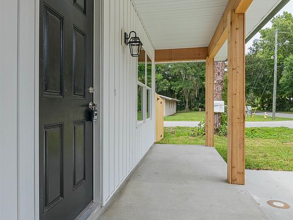 4th image of 1050 Butler Ave