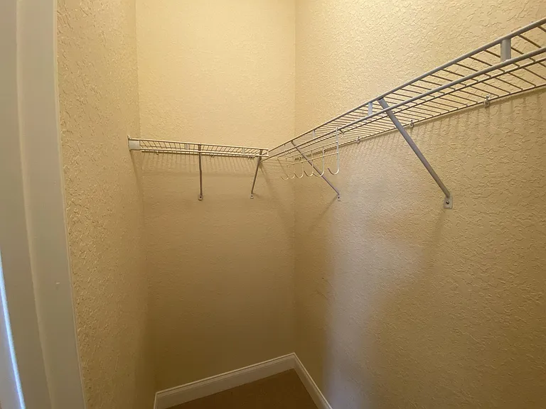 452 Cinnamon Dr — Photo 5