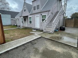 320 E Yosemite Ave #1, Manteca, CA 95336