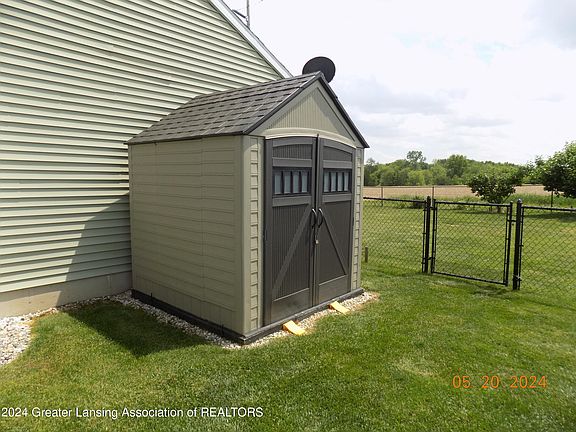 5th image of 1199 Wildflower Dr