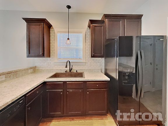 4th image of 189 Crystal Creek Dr