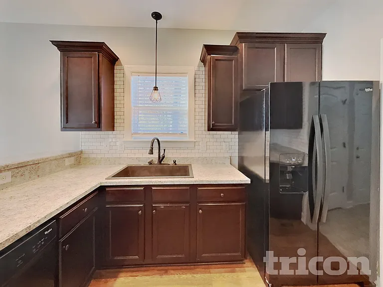 189 Crystal Creek Dr — Photo 4
