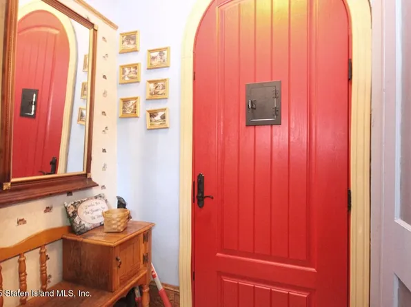 54 City Boulevard image 4 of 45