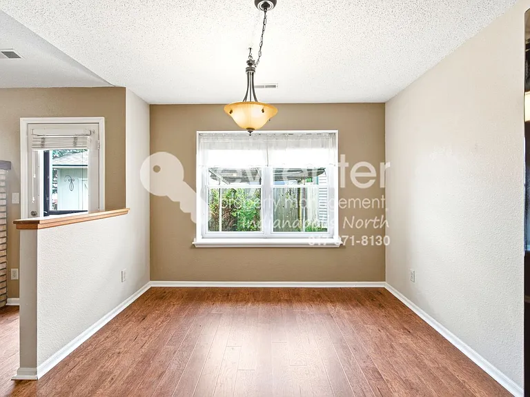 8241 Crosser Cir — Photo 5
