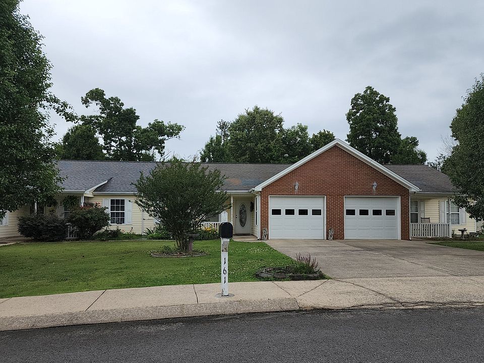 1st image of 161 Flagstone Dr