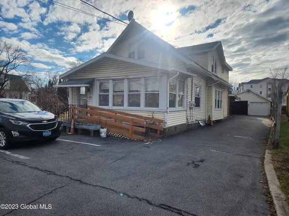 2510 Watt Street, Schenectady, NY 12304