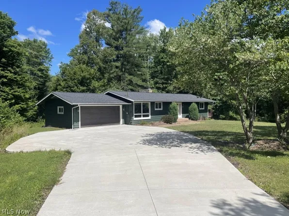 8811 Clinton Rd, Cambridge, OH 43725