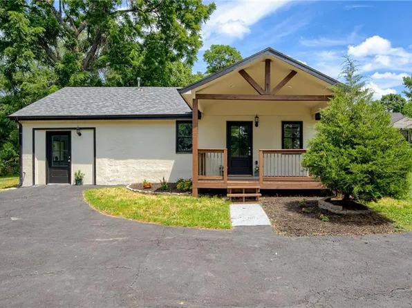 3100 N 56th St, Kansas City, KS 66104