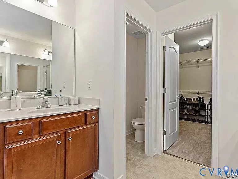 16913 Thornapple Run — Photo 22
