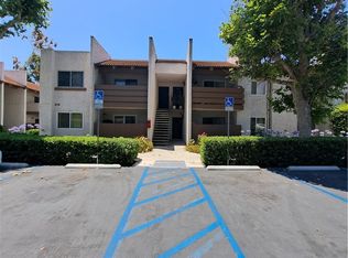 17554 Vandenberg Ln APT 6, Tustin, CA 92780