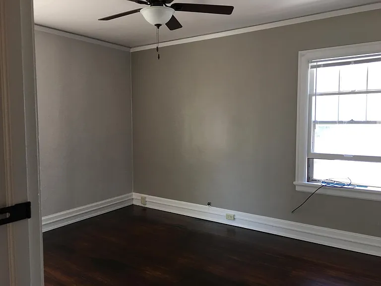 3332 N Downer Ave — Photo 3