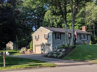 17 Slipper Hill Ln, Jefferson, MA 01522