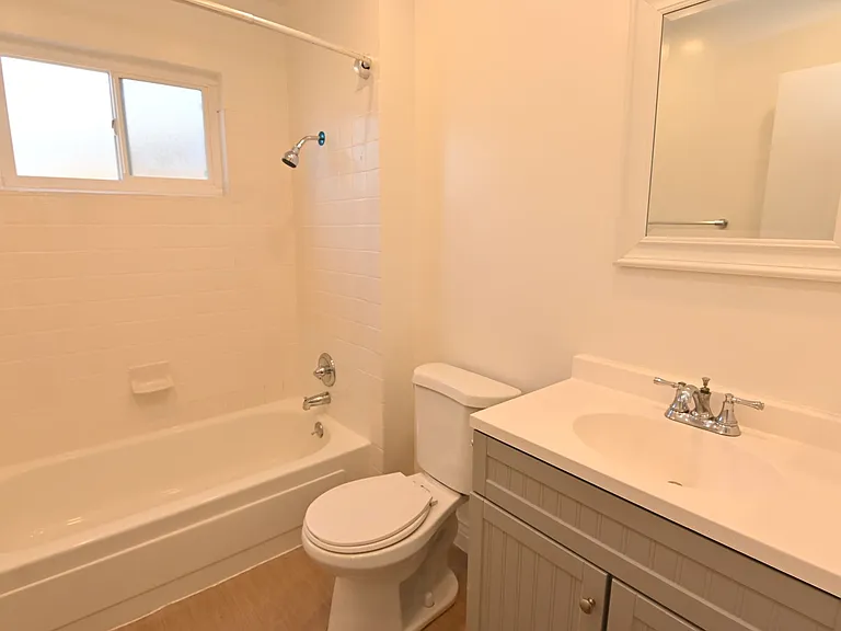 5659 Lathrop Dr — Photo 6