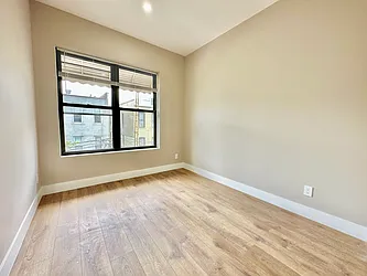 Rented by Amorelli Realty