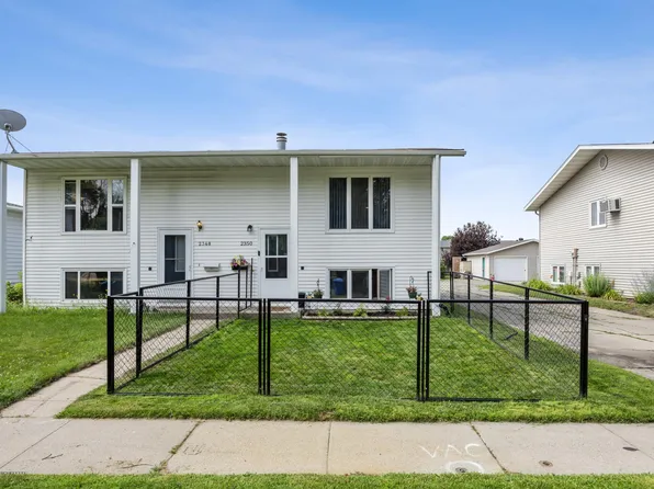 2350 20th Ave S, Fargo, ND 58103