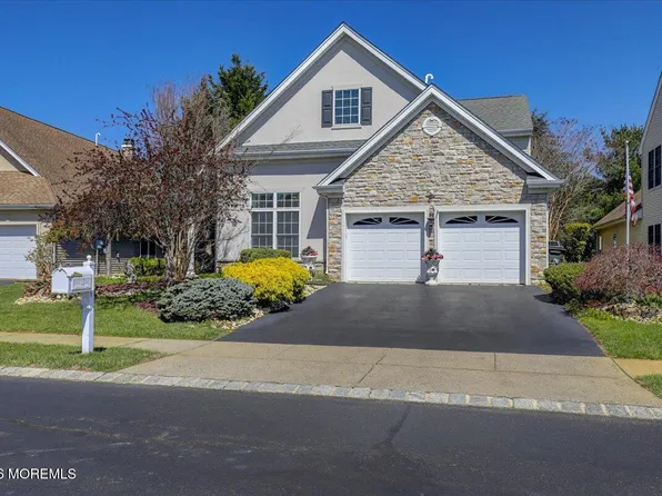 15 Crawford Road, Manalapan, NJ 07726