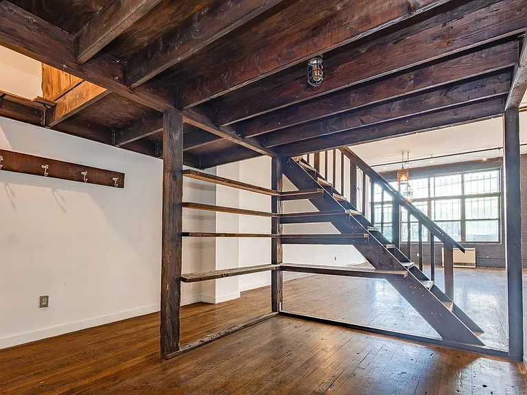 260 Moore St #110 — Photo 3