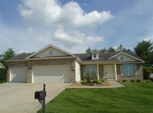 2540 Spyglass Ct, Edwardsville, IL 62025
