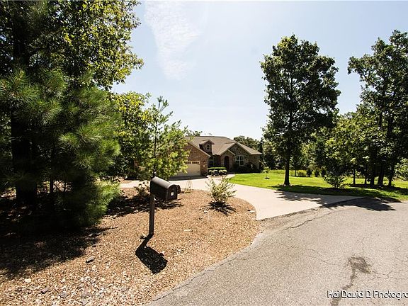 2nd image of 3 Sidlaw Hills Cir