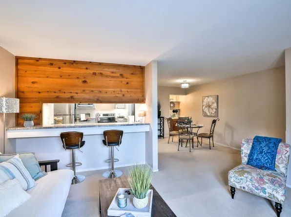 504 Ocean Ave APT 3, Monterey, CA 93940