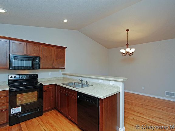 2nd image of 3629 Woodhaven Dr