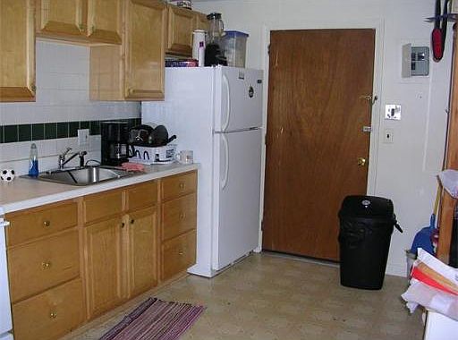 3rd image of 234 Low St APT 14