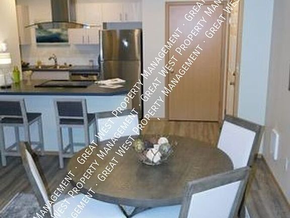 4th image of 5915 Lake Grove St SW #304