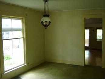 2nd image of 414 W Ohio St