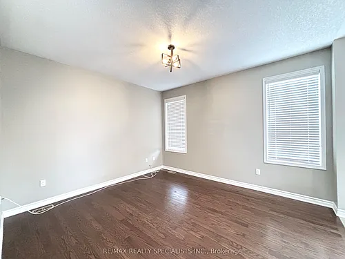 227 Spring Creek Dr Photo 1