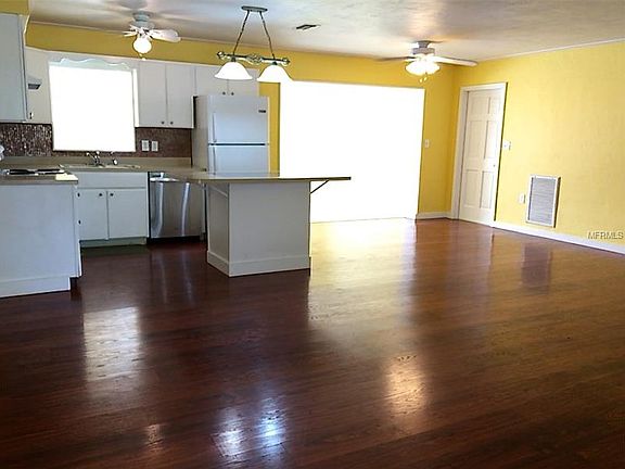 4th image of 2490 69th Ave S