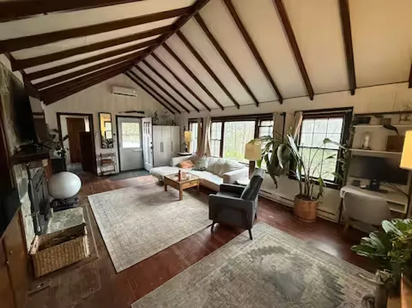 1140 Barrett Cir W, Carmel, NY 10512