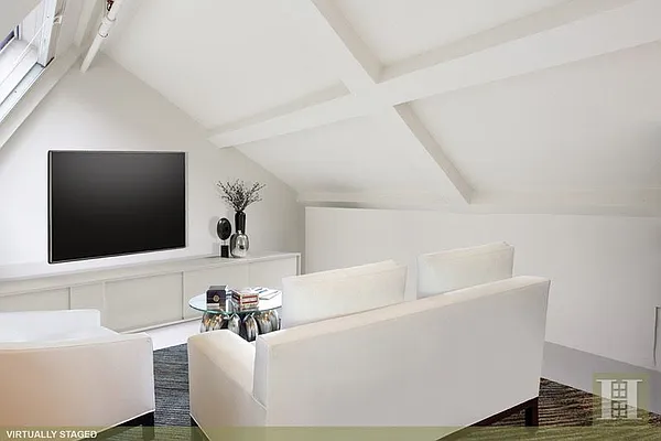 Rented by Halstead Real Estate | media 11