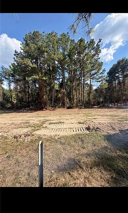 1st image of E Meade Rd