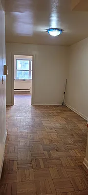 Rented by City Connections Realty | media 7