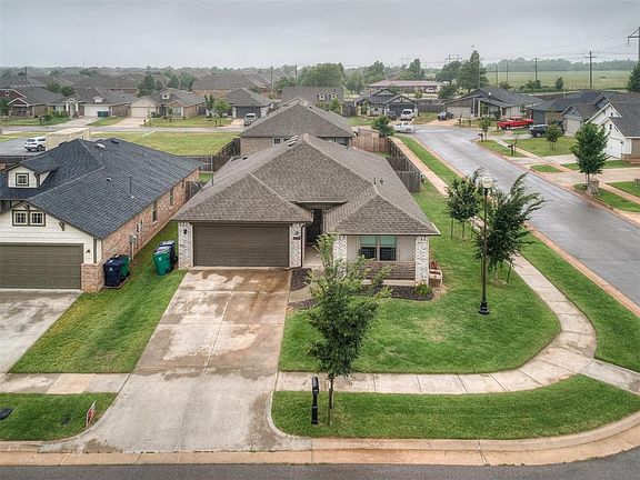 2nd image of 469 Nest Cir
