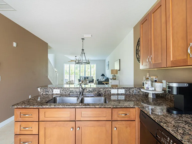 8904 Duval Ln #B11 — Photo 10