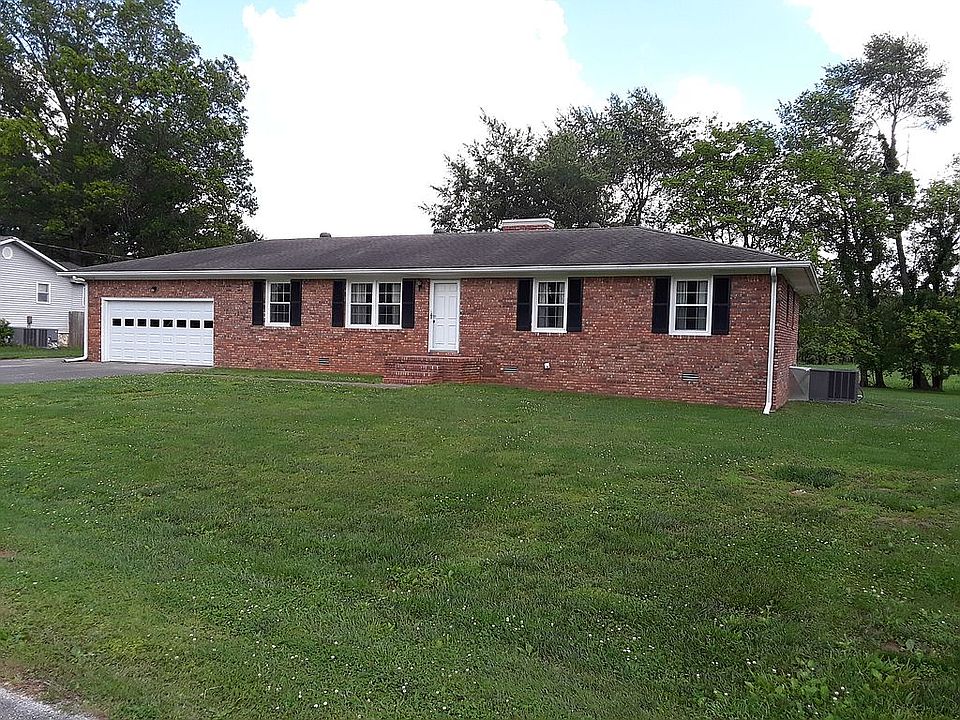 1st image of 811 Oak Hurst Dr