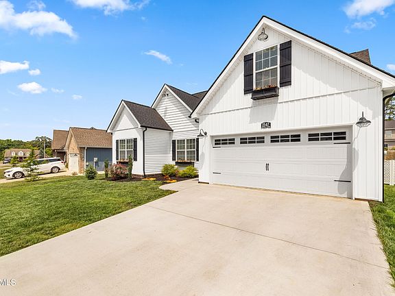 2nd image of 1547 Cherokee Landing Dr