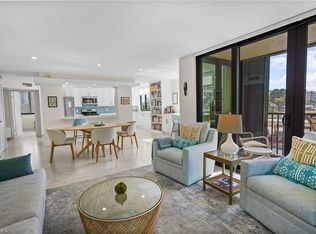 17 Bluebill AVE #101, NAPLES, FL 34108