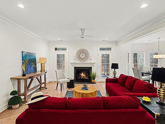 5th image of 19 Asher Ln