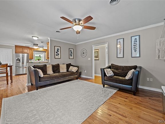 4th image of 3418 High Peak Ln