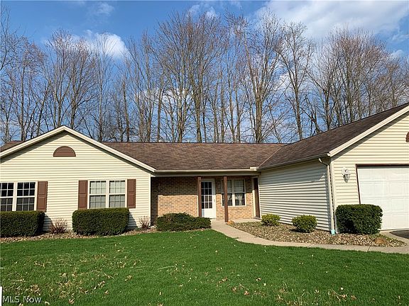 2nd image of 316-318 Oakdale Cir
