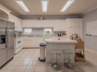 5545 Ducros Dr, Baton Rouge, LA 70820