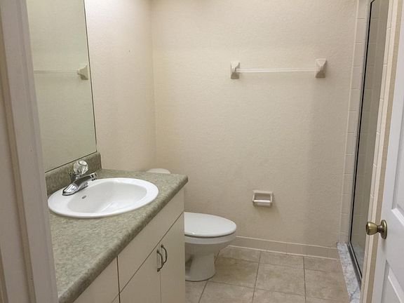 4th image of 605 Eagle Pond Dr
