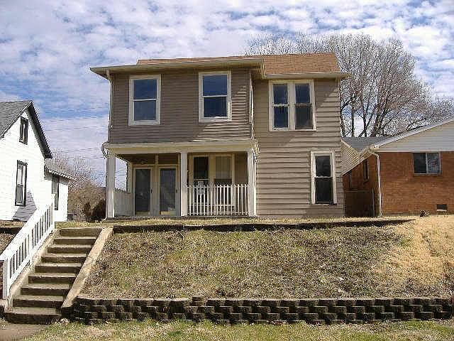 1st image of 2715 N Boulevard Pl