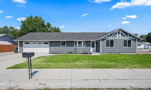 2692 W Gemstone Dr Photo 1