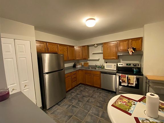 5th image of 2423 Ogden Ave APT 12