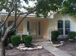 716 Scheel, Kyle, TX 78640